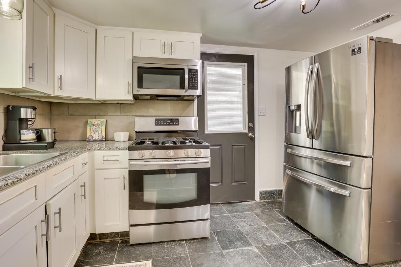 Modern Northfield Cottage With Yard! 외부 사진
