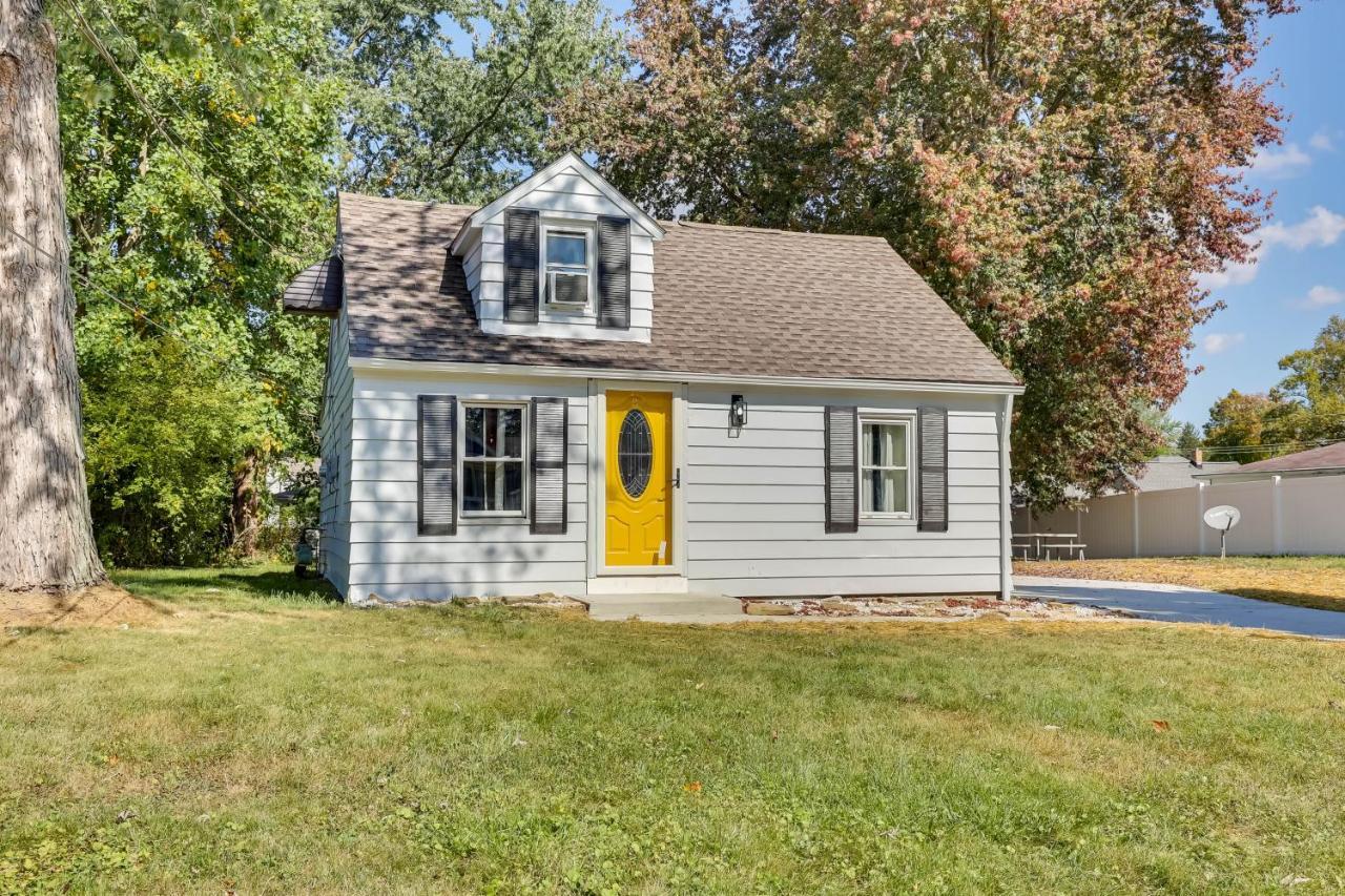 Modern Northfield Cottage With Yard! 외부 사진