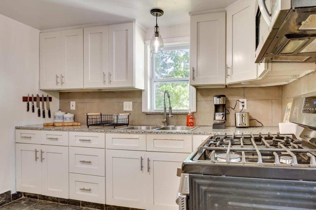 Modern Northfield Cottage With Yard! 외부 사진